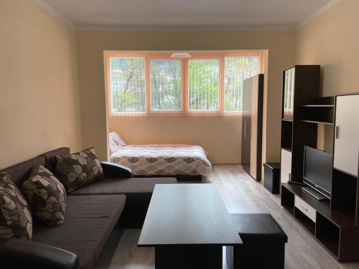 代温Apartament Emaia公寓 外观 照片