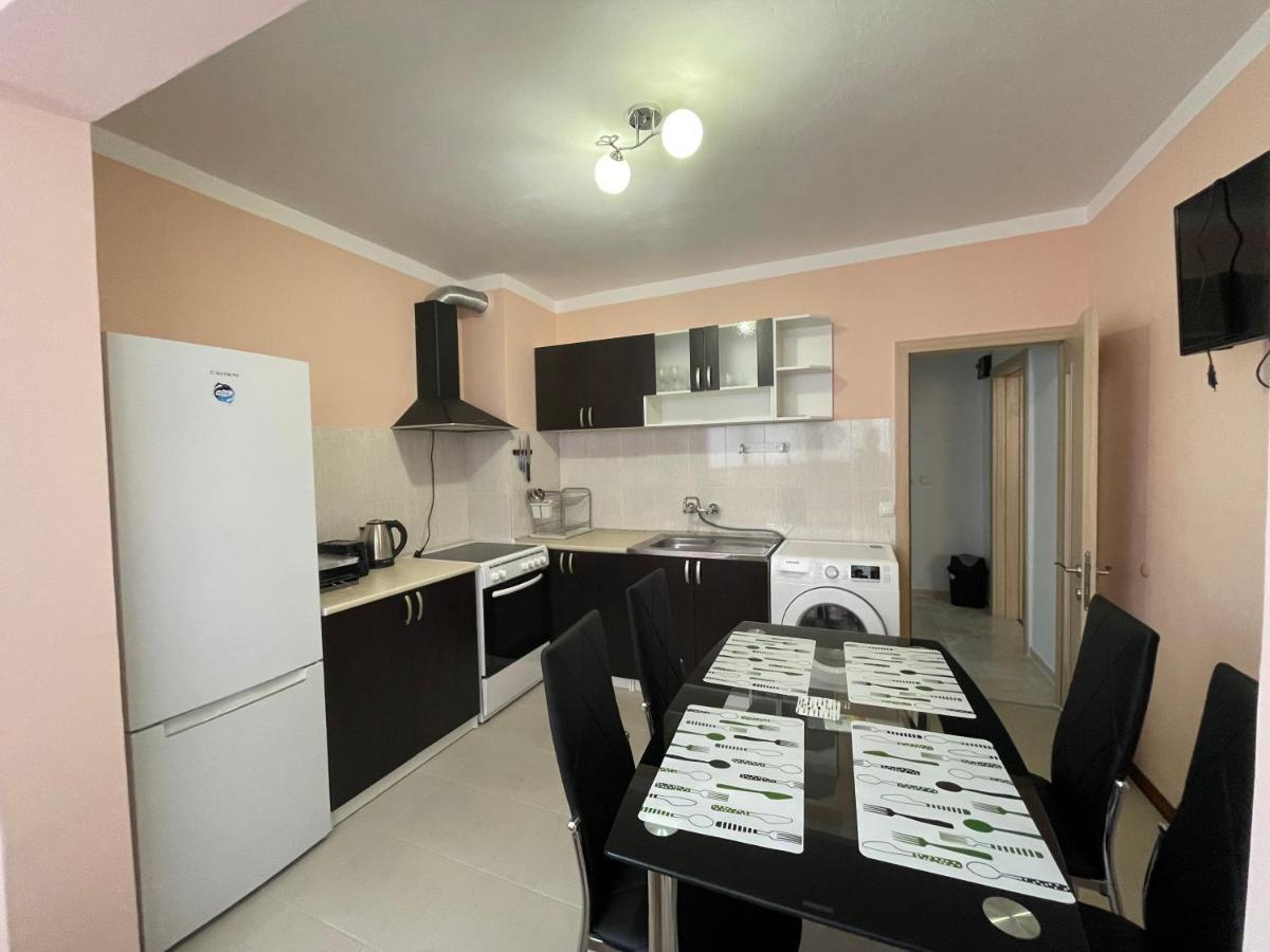 代温Apartament Emaia公寓 外观 照片